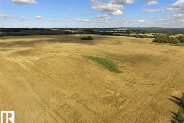 2220 Twp Rd 534, Rural Lac Ste  Anne County, AB T0E1V0 Photo 3