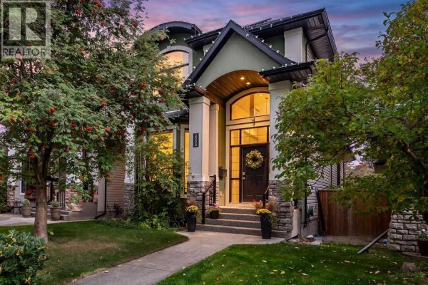 2222 26 Street Sw, Calgary