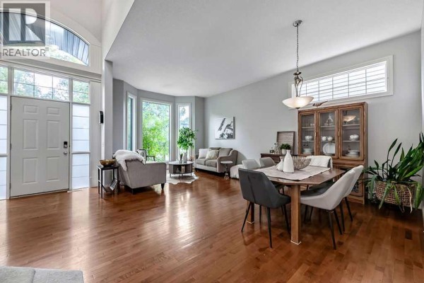 Dining room - 2222 26 Street Sw, Calgary, AB T3E2A5 Photo 4