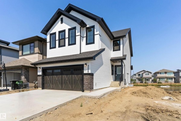 2224 5 Av Nw, Edmonton, AB, photo 2