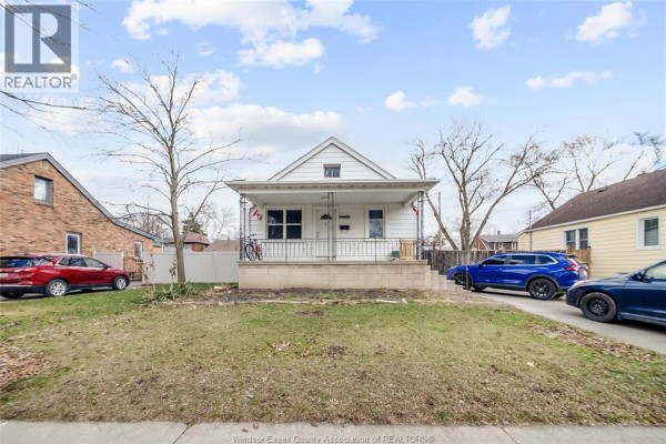 4pc Bathroom - 2224 Church Street, Windsor, ON N8X1V9 Photo 2