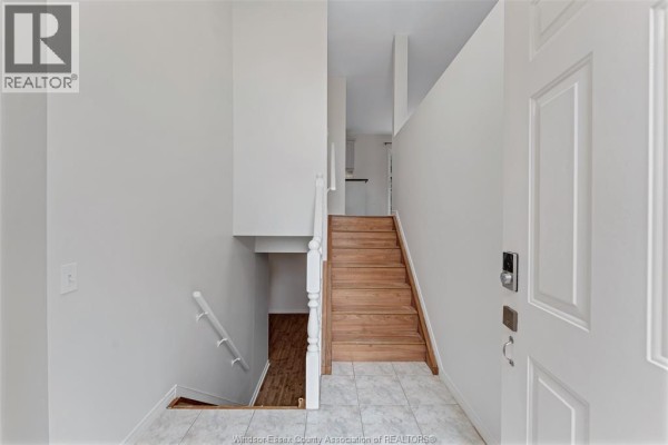 2225 Longfellow Avenue, Windsor, ON, photo 2