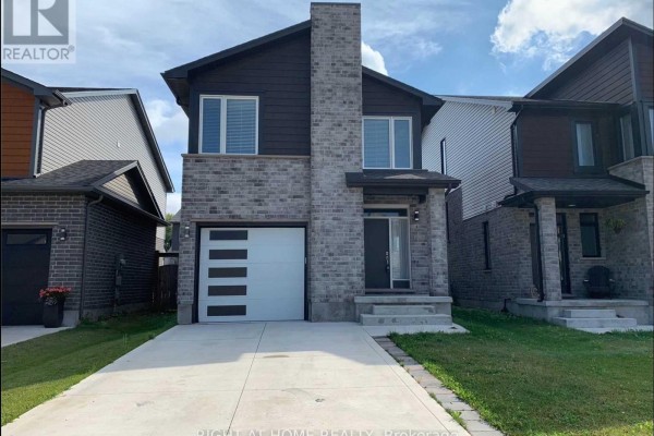 2225 Tribalwood Street, London North