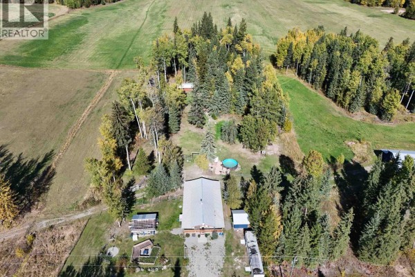 2226 Garner Road, Quesnel, BC, photo 3