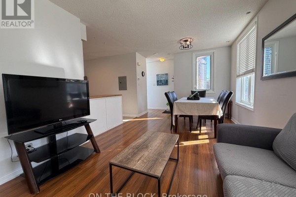Bedroom 2 - 223 - 28 Douro Street, Toronto, ON M6K3M4 Photo 5
