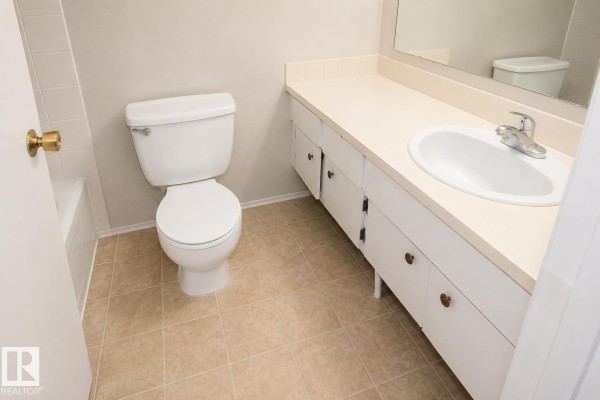 Primary Bedroom - #223 5125 Riverbend Rd Nw, Edmonton, AB T6H5K5 Photo 4
