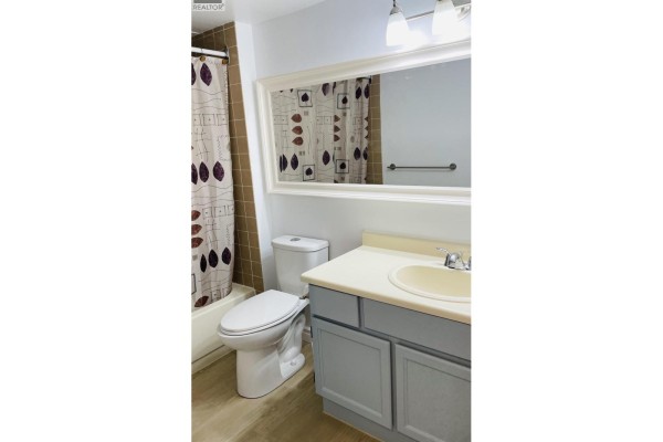 #223 8511 Westminster Highway, Richmond, BC V7C1L9 Photo 5