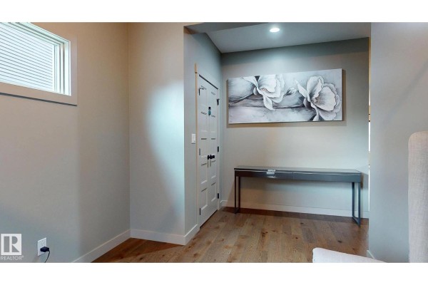 Kitchen - 223 Hawks Ridge Bv Nw, Edmonton, AB T5S0M1 Photo 3