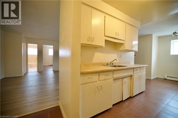 223 Heiman Street Unit# Unit 2, Kitchener, ON, photo 2