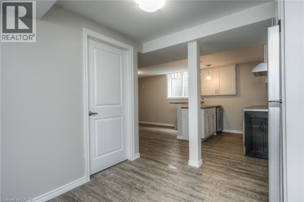 Kitchen - 223 Highview Drive Unit# Lower, Kitchener, ON N2N2K6 Photo 4