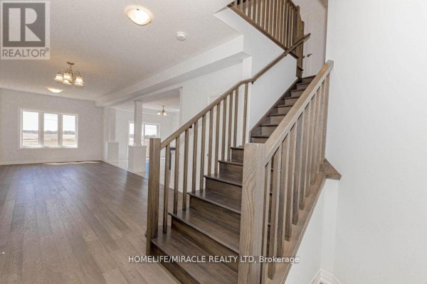 223 Rockledge Drive, Hamilton, ON, photo 3