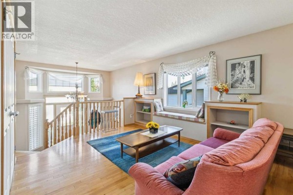 Office - 223 Rocky Ridge Close Nw, Calgary, AB T3G4X2 Photo 5