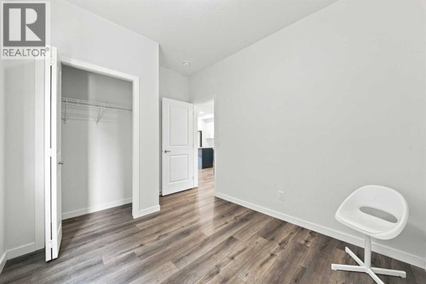 Foyer - 223 Savanna Way Ne, Calgary, AB T3J0Z9 Photo 4