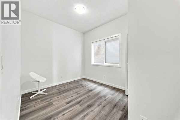 Kitchen - 223 Savanna Way Ne, Calgary, AB T3J0Z9 Photo 5