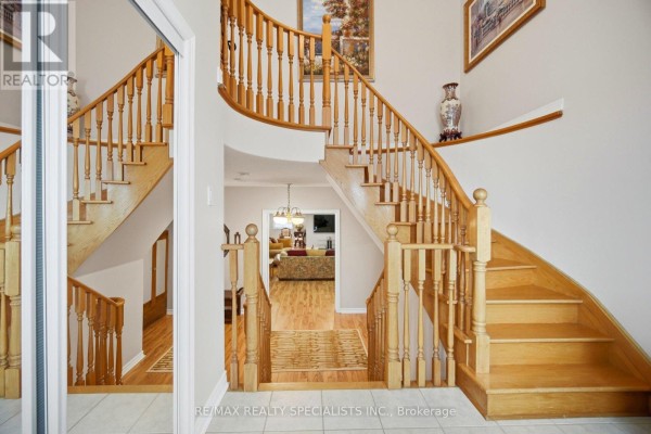 223 Sonoma Boulevard, Vaughan, ON L4H1P2 Photo 5
