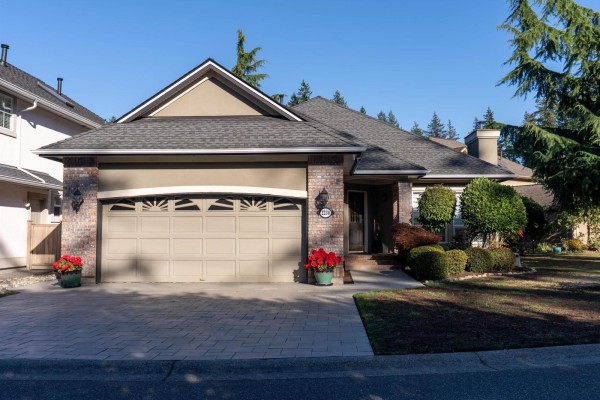 2230 140 Street, Surrey, BC V4A9R7 Photo 3
