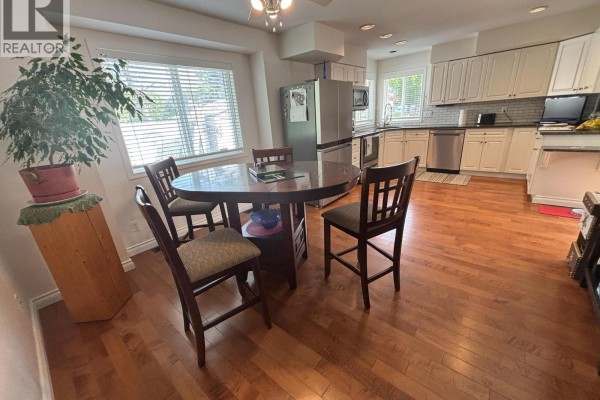 Laundry room - 2230 Selkirk Place, Grand Forks, BC V0H1H0 Photo 2