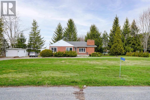 22300 Talbot Line, West Elgin, ON N0L2C0 Photo 3
