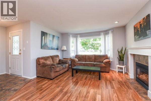 Ensuite - 2233 Bolt Ave, Comox, BC V9M3Y2 Photo 4