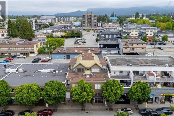 22337 Lougheed Highway, Maple Ridge, BC V2X2T3 Photo 4