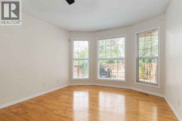 Dining room - 2234 15a Street Se, Calgary, AB T2G3N1 Photo 4