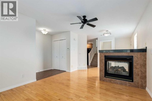 Primary Bedroom - 2234 15a Street Se, Calgary, AB T2G3N1 Photo 5
