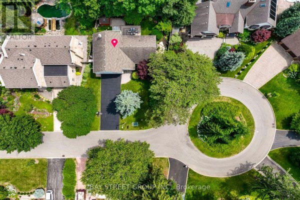 2234 Bennington Gate, Oakville, ON, photo 3