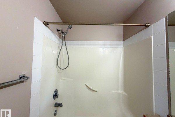 ##224 #224 2305 35a Avenue Northwest Nw Nw, Edmonton, AB T6T1Z2 Photo 2