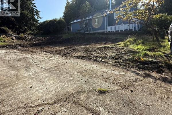224 Alder St, Ucluelet, BC V0R3A0 Photo 4