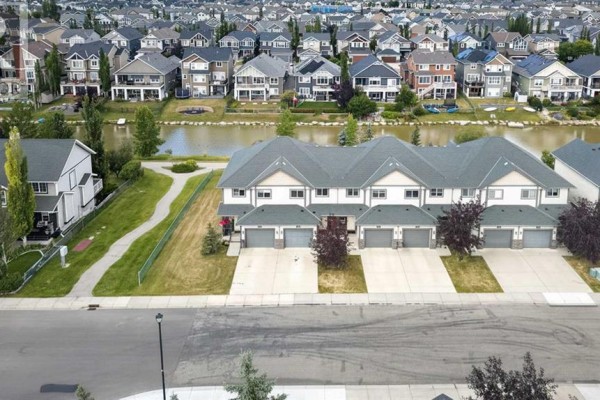 224 Bayside Point Sw, Airdrie
