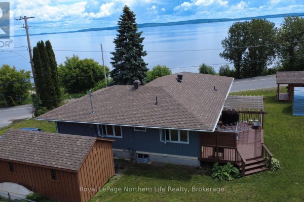 224 Elliott Street, Temiskaming Shores, ON, photo 3