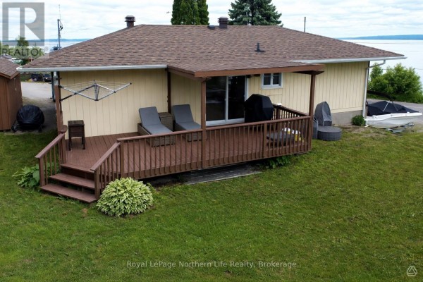 Bedroom 2 - 224 Elliott Street, Temiskaming Shores, ON P0J1K0 Photo 4