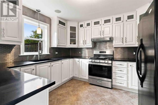 Family room - 224 Langbrae Drive, Halifax, NS B3S1J7 Photo 2