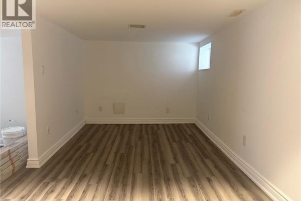 224 Park Row S Unit# Lower, Hamilton, ON L8K2K5 Photo 5