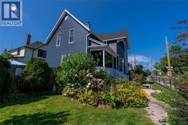 224 Vidal Street South, Sarnia, ON, photo 3