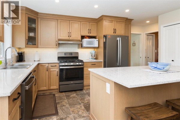 Other - 2240 97b Highway Se, Salmon Arm, BC V1E1X6 Photo 3