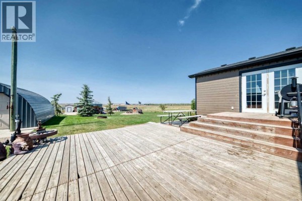 224004 Range Road 233, Rural Wheatland County, AB, photo 3