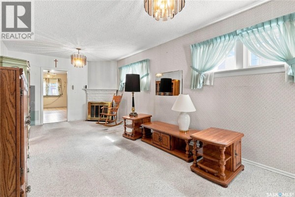 4pc Bathroom - 2243 Montreal Street, Regina, SK S4P1L7 Photo 5