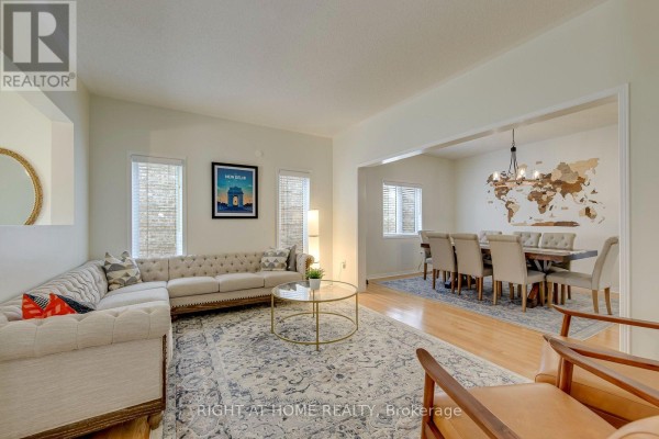 Family room - 2244 Overfield Road, Oakville, ON L6M3S8 Photo 4