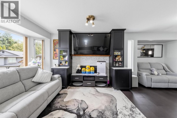 22442 125 Avenue, Maple Ridge, BC V2X9N7 Photo 4