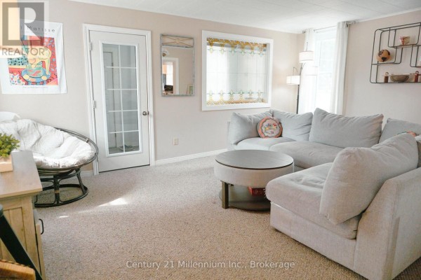 2245 4th Avenue W, Owen Sound, ON, photo 3