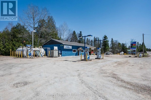 2246 Loop Road, Highlands East, ON K0L3C0 Photo 2