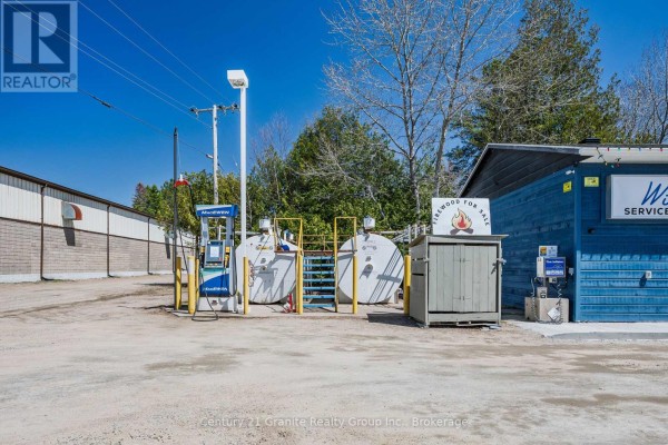2246 Loop Road, Highlands East, ON K0L3C0 Photo 4