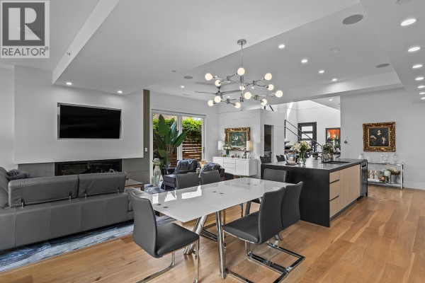 Family room - 2248 Abbott Street Lot# Strata Lot, Kelowna, BC V1Y1E1 Photo 4