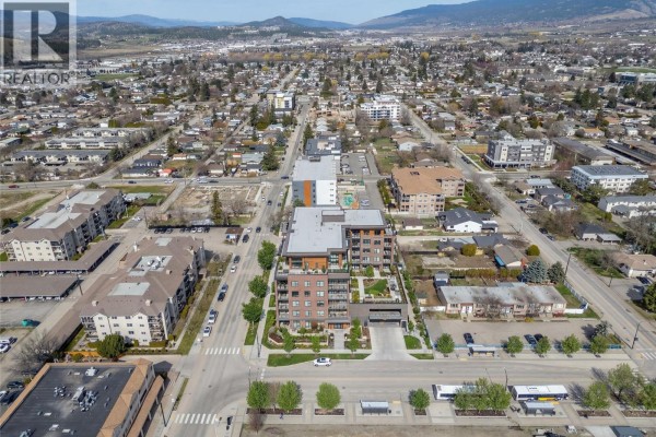 225, 235, 255, 265, 275 Dougall Road N, Kelowna, BC V1X3K6 Photo 4