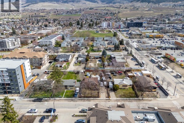 225, 235, 255, 265, 275 Dougall Road N, Kelowna, BC V1X3K6 Photo 5