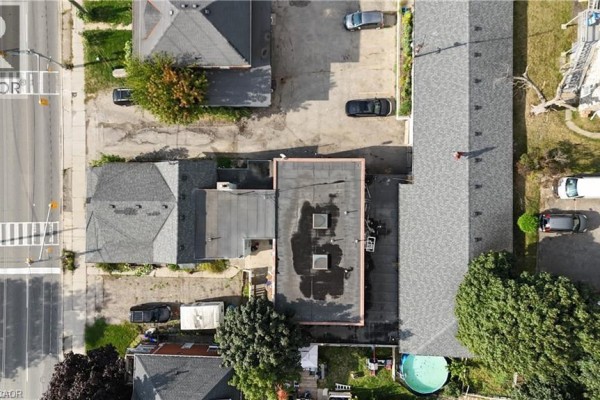 225,229,231 Water Street N, Cambridge, ON N1R3B9 Photo 4
