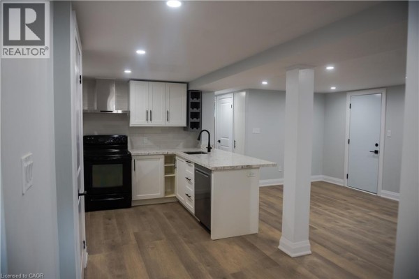Residential for rent at 225 Aldercrest Avenue Unit# Lower Level, Hamilton, ON - MLS® 7rdK1b