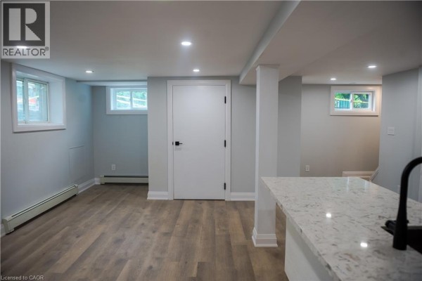 Bedroom - 225 Aldercrest Avenue Unit# Lower Level, Hamilton, ON L9B1L5 Photo 5