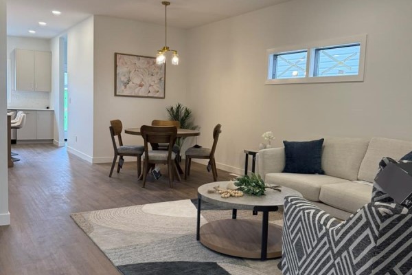 2pc Bathroom - 225 Aspen Ridge Street, Saskatoon, SK S7W1N1 Photo 5